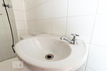Apartamento para alugar com 94m², 3 quartos e 2 vagasBanheiro Serviço - Detalhe