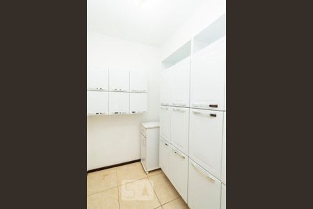Quarto de Serviço de apartamento para alugar com 2 quartos, 70m² em Icaraí, Niterói