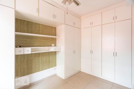 Casa à venda com 96m², 2 quartos e 2 vagasQuarto 2 - Suíte