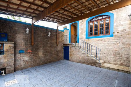 Casa à venda com 96m², 2 quartos e 2 vagasGaragem