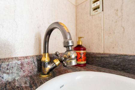 Banheiro social de casa à venda com 2 quartos, 96m² em Jardim Brasil, São Paulo