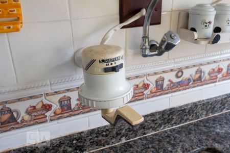 Casa à venda com 96m², 2 quartos e 2 vagasCozinha