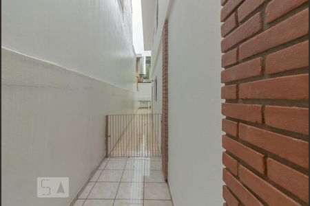 Corredor lateral de casa à venda com 3 quartos, 141m² em Jardim Vila Mariana, São Paulo