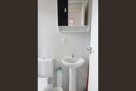 Banheiro de apartamento à venda com 2 quartos, 54m² em Jardim Guanabara, Jundiaí
