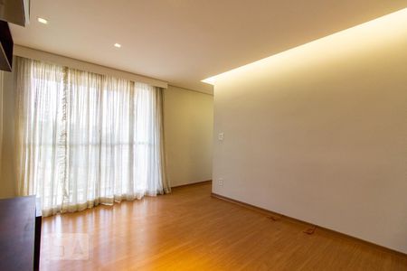Apartamento para alugar com 64m², 3 quartos e 1 vagaSala