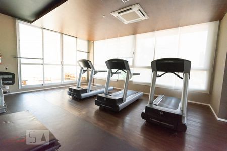 Studio à venda com 50m², 1 quarto e 1 vaga Studio à venda com 50m², 1 quarto e 1 vagaAcademina