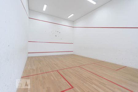 Studio à venda com 50m², 1 quarto e 1 vaga Studio à venda com 50m², 1 quarto e 1 vagaQuadra squash