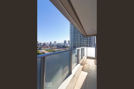 Varanda de kitnet/studio à venda com 1 quarto, 50m² em Santo Amaro, São Paulo