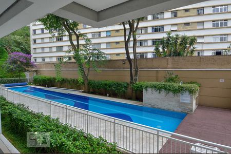 Apartamento para alugar com 50m², 2 quartos e 1 vaga Apartamento para alugar com 50m², 2 quartos e 1 vagaPiscina