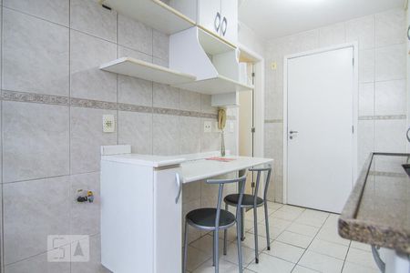 Cozinha de apartamento para alugar com 2 quartos, 106m² em Recreio dos Bandeirantes, Rio de Janeiro