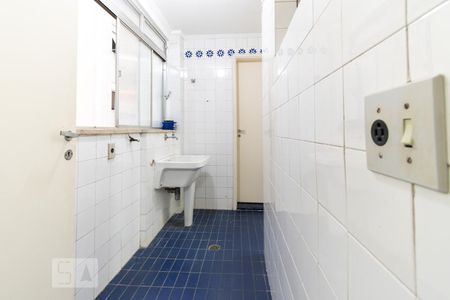 Apartamento à venda com 80m², 2 quartos e 1 vagaÁrea de Serviço