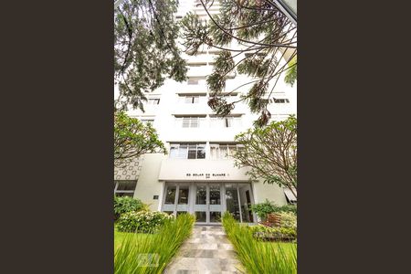 Apartamento à venda com 80m², 2 quartos e 1 vagaFachada