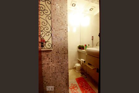 Casa para alugar com 450m², 4 quartos e 5 vagasLavabo