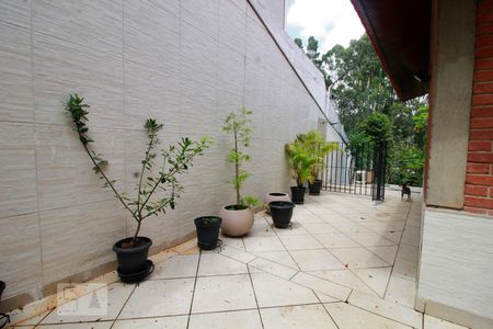 Casa para alugar com 450m², 4 quartos e 5 vagasÁrea externa