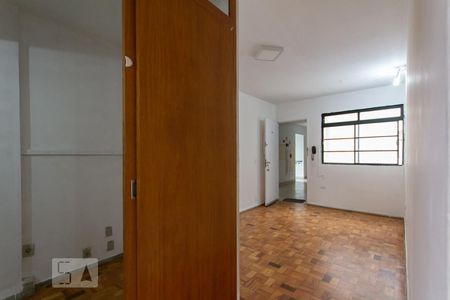 Quarto reversível (entrada) de apartamento para alugar com 2 quartos, 64m² em Butantã, São Paulo