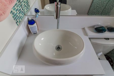 Apartamento à venda com 48m², 2 quartos e 1 vagaPia do banheiro