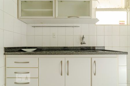Cozinha de apartamento para alugar com 3 quartos, 65m² em Nova Floresta, Belo Horizonte