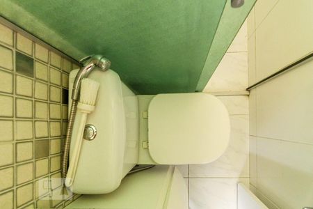Banheiro de apartamento para alugar com 3 quartos, 65m² em Nova Floresta, Belo Horizonte