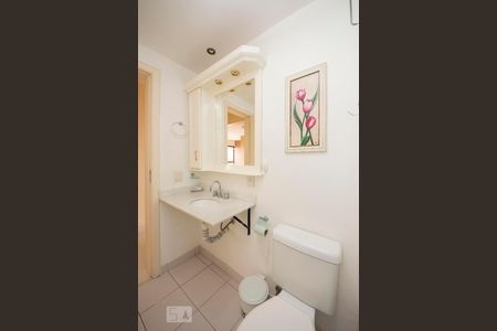 Apartamento para alugar com 80m², 3 quartos e 2 vagas Apartamento para alugar com 80m², 3 quartos e 2 vagasBanheiro