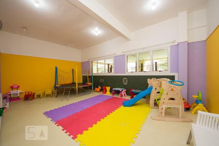 Apartamento para alugar com 80m², 3 quartos e 2 vagas Apartamento para alugar com 80m², 3 quartos e 2 vagasÁrea Comum - Playground