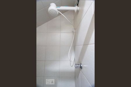 Casa à venda com 400m², 3 quartos e 8 vagasBanheiro de serviço