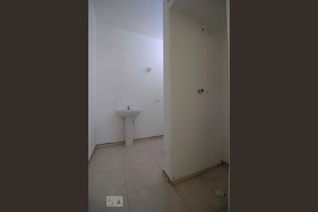 Banheiro 2 de casa para alugar com 5 quartos, 300m² em Vila Tramontano, São Paulo