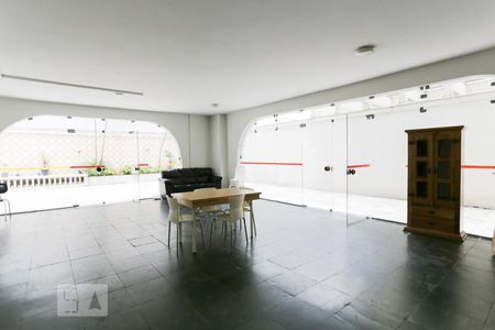 Apartamento para alugar com 70m², 2 quartos e 1 vagaSalão de Festas