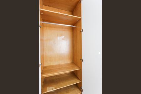 Apartamento para alugar com 70m², 2 quartos e 1 vagaQuarto 01