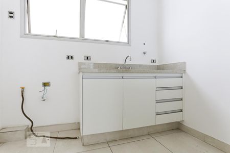 Apartamento para alugar com 70m², 2 quartos e 1 vagaCozinha