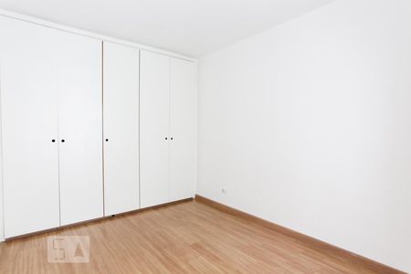 Apartamento para alugar com 70m², 2 quartos e 1 vagaQuarto 02