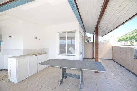 Apartamento à venda com 172m², 3 quartos e 1 vaga Apartamento à venda com 172m², 3 quartos e 1 vagaCobertura