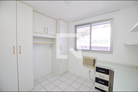 Quarto 1 de apartamento à venda com 3 quartos, 172m² em Vital Brasil, Niterói