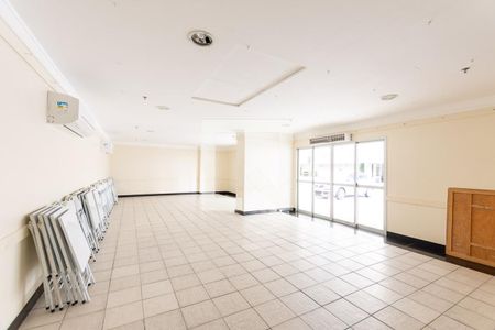 Apartamento à venda com 172m², 3 quartos e 1 vaga Apartamento à venda com 172m², 3 quartos e 1 vagaÁrea comum