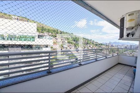 Sala de apartamento à venda com 3 quartos, 172m² em Vital Brasil, Niterói