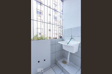 Área de serviço de kitnet/studio para alugar com 1 quarto, 31m² em Azenha, Porto Alegre