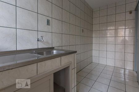 Cozinha de kitnet/studio para alugar com 1 quarto, 31m² em Azenha, Porto Alegre