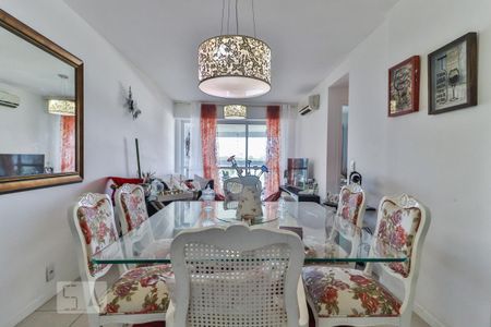 Apartamento para alugar com 100m², 3 quartos e 2 vagasSala