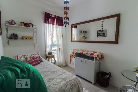 Apartamento para alugar com 100m², 3 quartos e 2 vagasQuarto 02