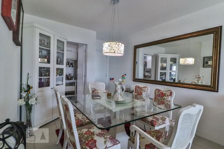 Apartamento para alugar com 100m², 3 quartos e 2 vagasSala