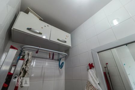 Apartamento para alugar com 100m², 3 quartos e 2 vagasBanheiro de Serviço