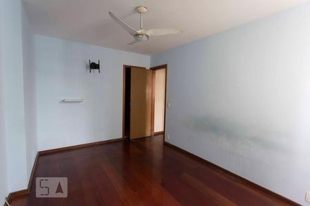 suíte de apartamento para alugar com 2 quartos, 77m² em Icaraí, Niterói