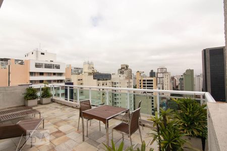 Apartamento à venda com 40m², 1 quarto e 1 vagaárea da piscina 