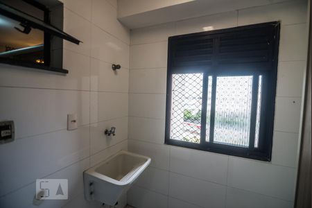 Apartamento à venda com 70m², 3 quartos e 1 vagaÁrea de Serviço