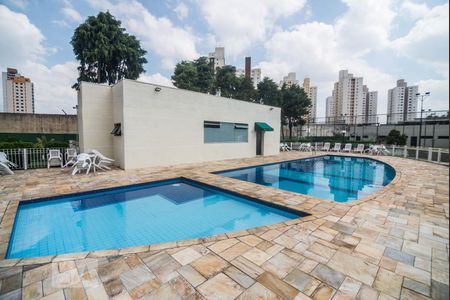 Apartamento à venda com 70m², 3 quartos e 1 vagaÁrea Comum - Piscina