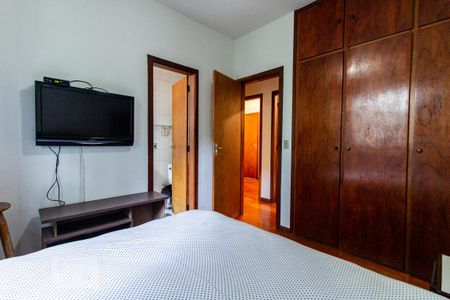 Suíte de apartamento para alugar com 3 quartos, 85m² em Santa Amélia, Belo Horizonte