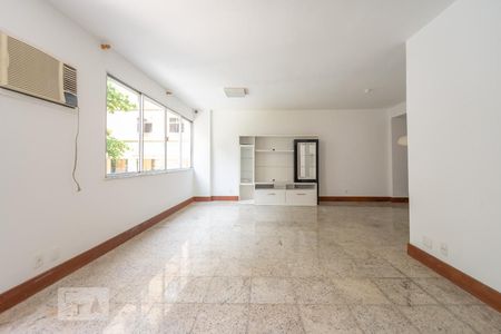 Sala de apartamento para alugar com 2 quartos, 90m² em Botafogo, Rio de Janeiro