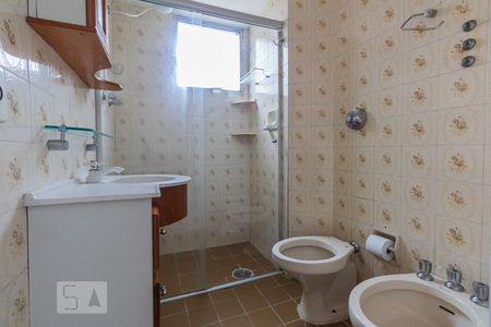 Banheiro de apartamento à venda com 2 quartos, 70m² em Parque Colonial, São Paulo