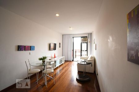 Sala  de apartamento à venda com 1 quarto, 40m² em Boa Viagem , Niterói