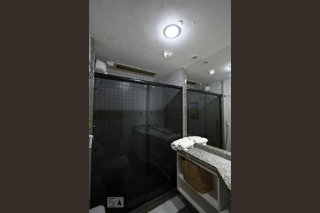 Banheiro  de apartamento à venda com 1 quarto, 40m² em Boa Viagem , Niterói