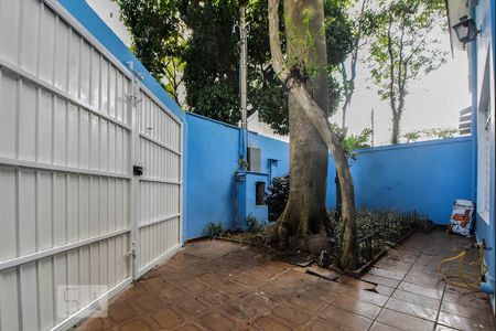 Quintal de casa à venda com 3 quartos, 215m² em Cidade Monções, São Paulo